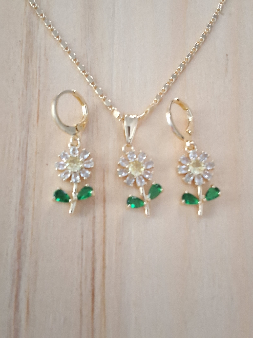 SunflowerGold Plated Cubic Zirconia Necklace and Earrings Set